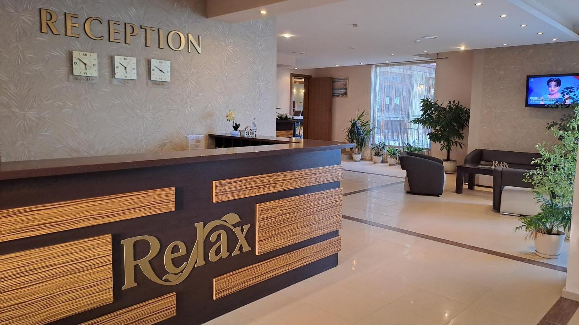 Relax Holiday Complex & Spa Pantai Sunny Luaran gambar