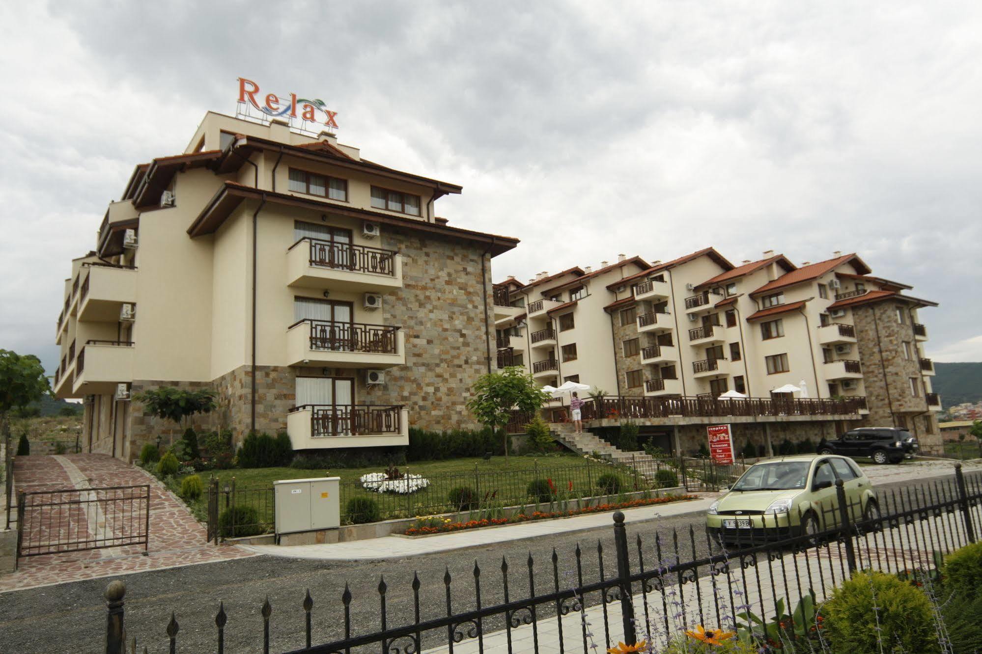 Relax Holiday Complex & Spa Pantai Sunny Luaran gambar