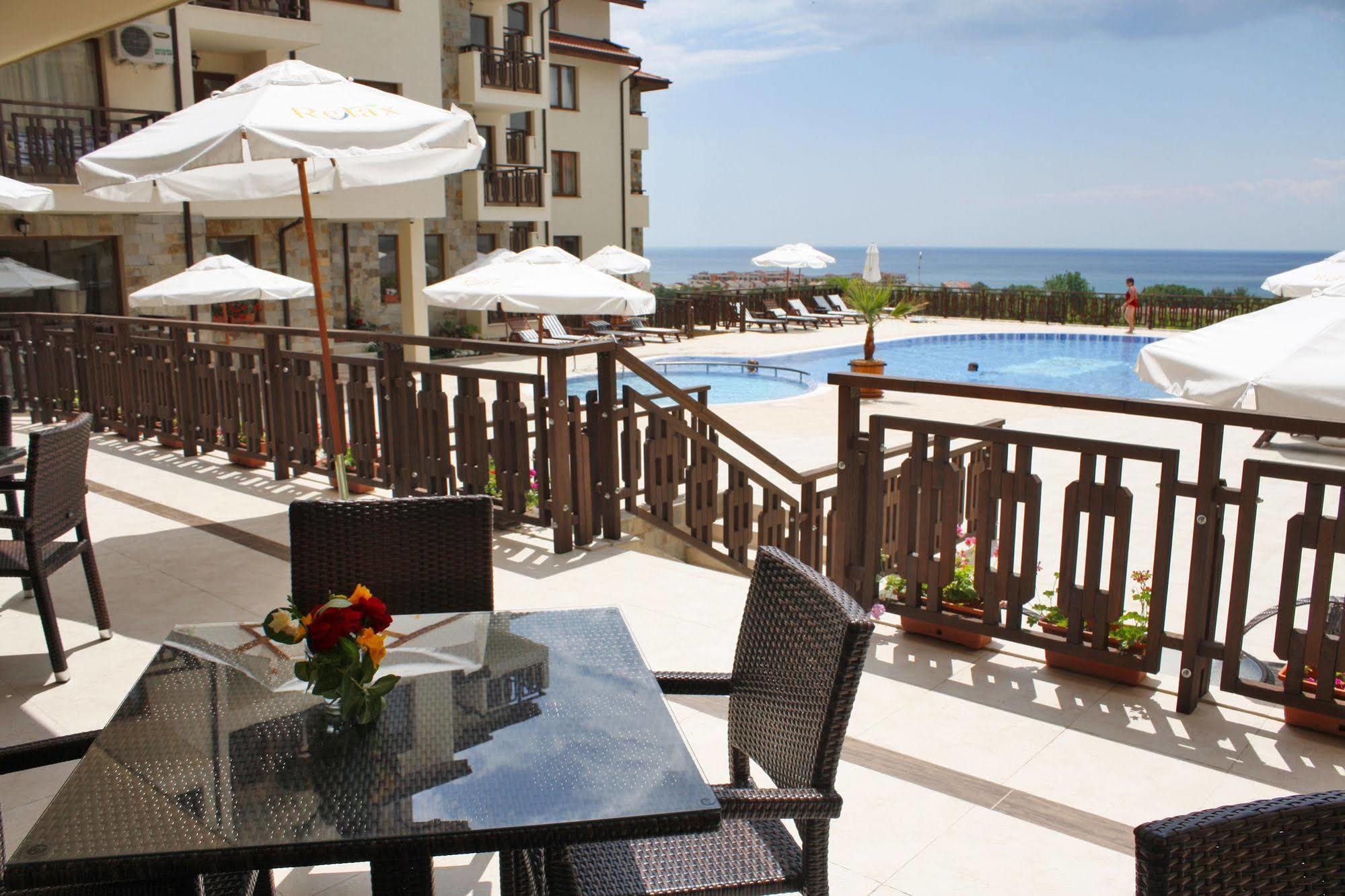 Relax Holiday Complex & Spa Pantai Sunny Luaran gambar