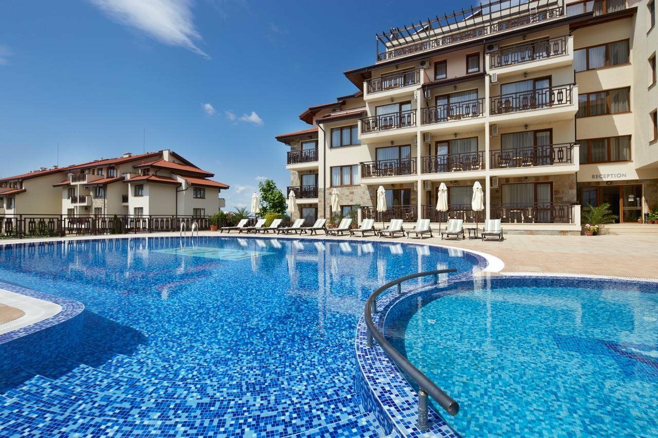Relax Holiday Complex & Spa Pantai Sunny Luaran gambar